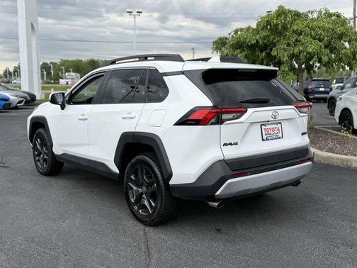 2022 Toyota RAV4 Adventure