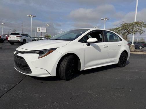 Ice Cap 2024 Toyota Corolla LE