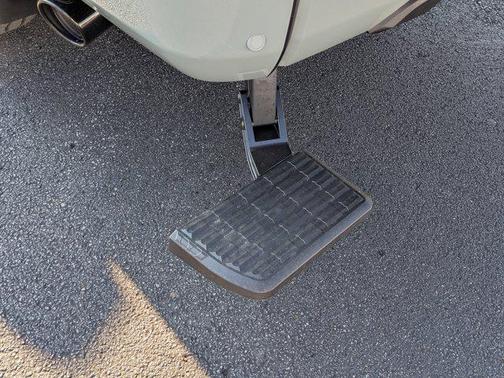 2026 Toyota Tundra Hybrid Platinum