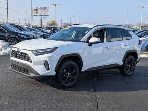 2024 Toyota RAV4 Hybrid XLE