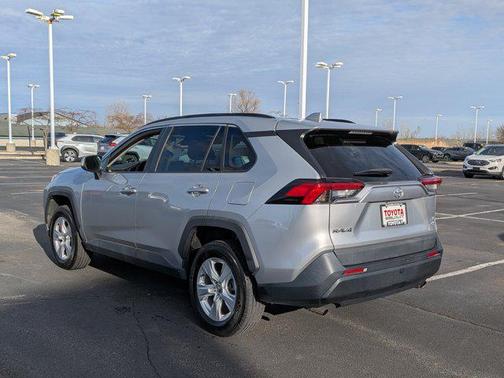 Silver Sky Metallic 2021 Toyota RAV4 XLE