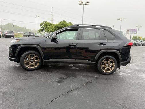 2023 Toyota RAV4 Hybrid Woodland Edition