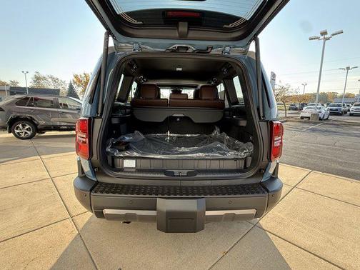 2026 Toyota Land Cruiser Base