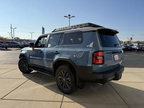 2026 Toyota Land Cruiser Base