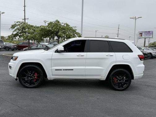 2017 Jeep Grand Cherokee Altitude