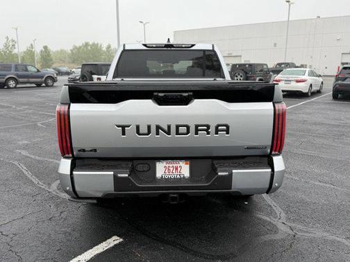 2025 Toyota Tundra Hybrid Platinum