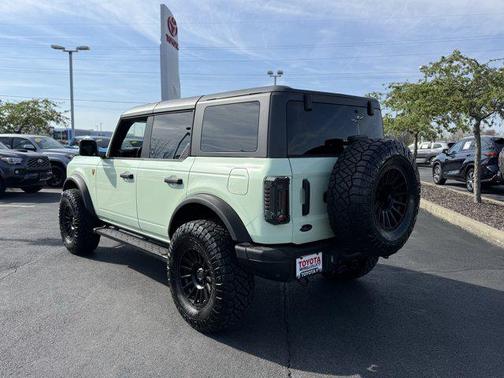 2022 Ford Bronco Badlands