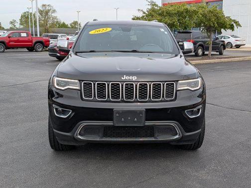 Diamond Black Crystal Pearlcoat 2022 Jeep Grand Cherokee Limited