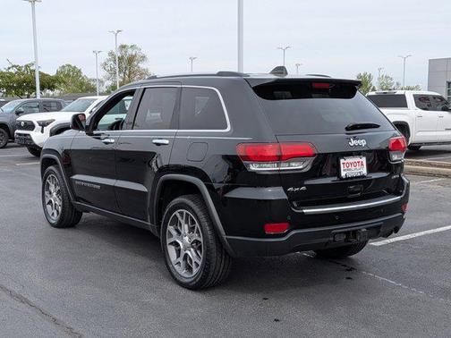 Diamond Black Crystal Pearlcoat 2022 Jeep Grand Cherokee Limited