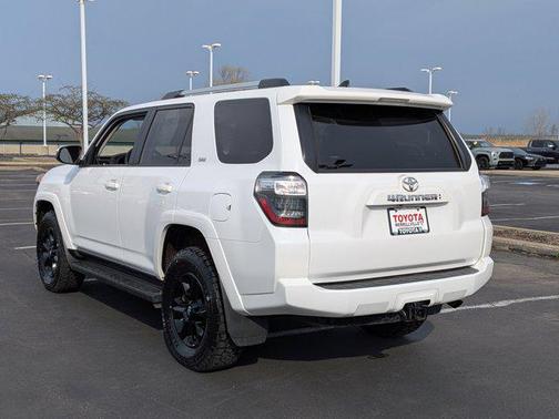 Ice Cap 2024 Toyota 4Runner SR5