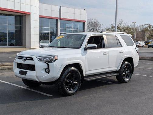 Ice Cap 2024 Toyota 4Runner SR5