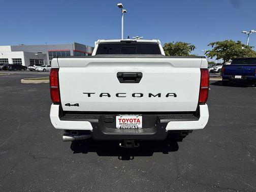 2025 Toyota Tacoma TRD Off Road