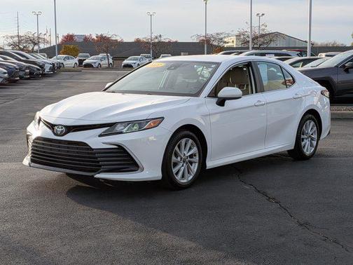 2022 Toyota Camry LE