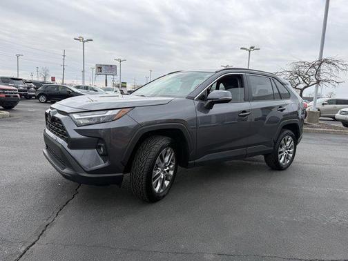 2023 Toyota RAV4 XLE Premium