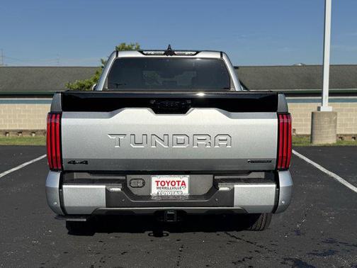 2025 Toyota Tundra Hybrid Platinum