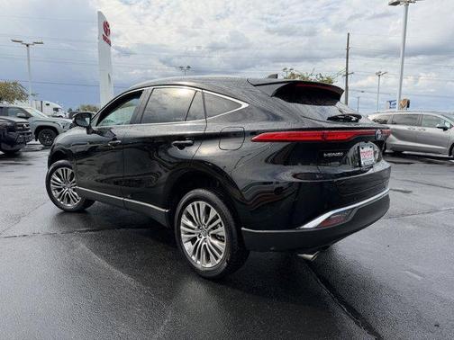 Black 2024 Toyota Venza XLE