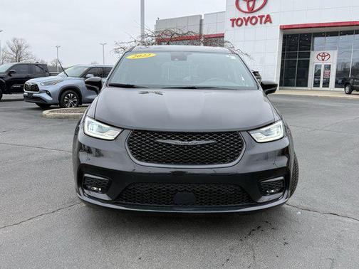 2022 Chrysler Pacifica Hybrid Limited