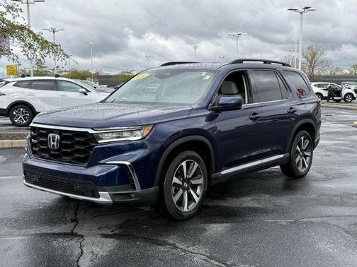 2024 Honda Pilot Touring 8-Passenger
