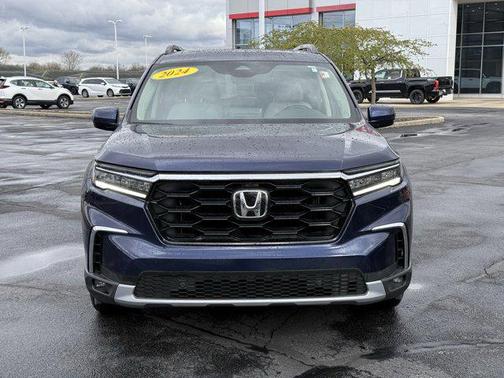 2024 Honda Pilot Touring 8-Passenger