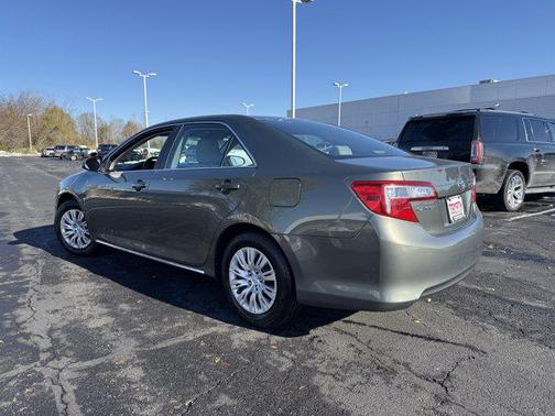 2014 Toyota Camry LE