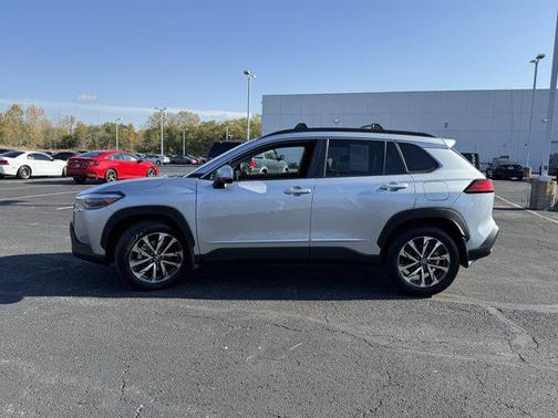 2023 Toyota Corolla Cross XLE
