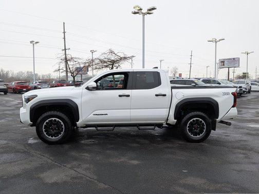 2024 Toyota Tacoma TRD Off Road