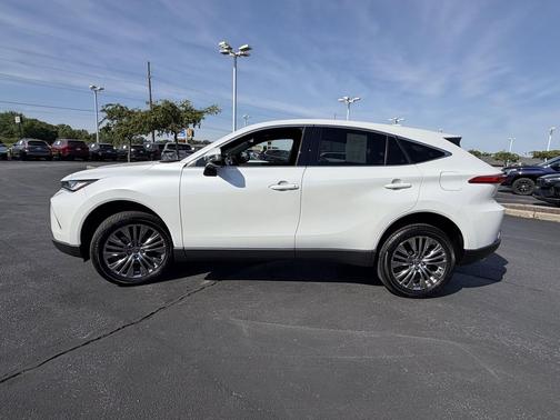 Wind Chill Pearl 2024 Toyota Venza Limited