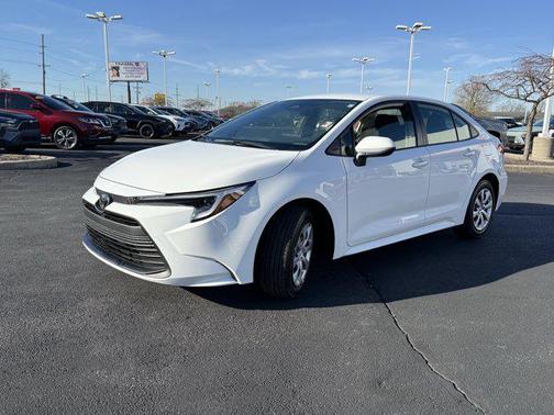 2026 Toyota Corolla Hybrid LE