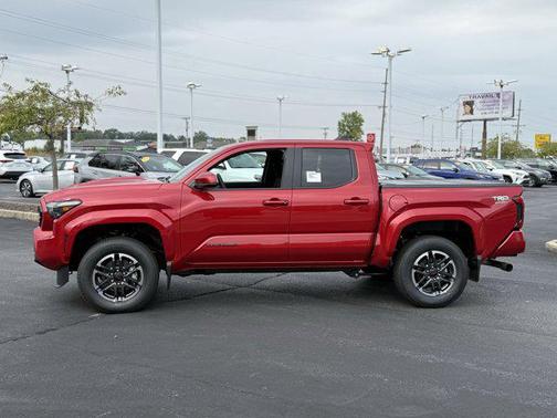 2025 Toyota Tacoma TRD Sport