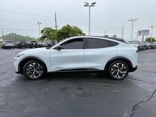 2021 Ford Mustang Mach-E Premium