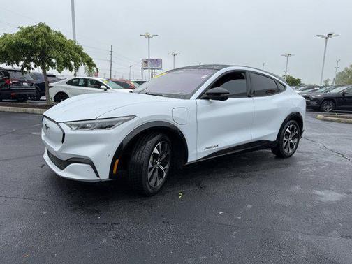 2021 Ford Mustang Mach-E Premium
