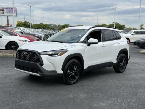 2022 Toyota Corolla Cross LE