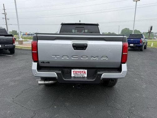 2025 Toyota Tacoma TRD Off Road