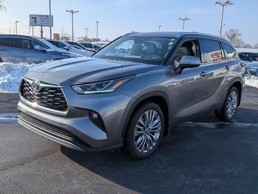 2025 Toyota Highlander Platinum