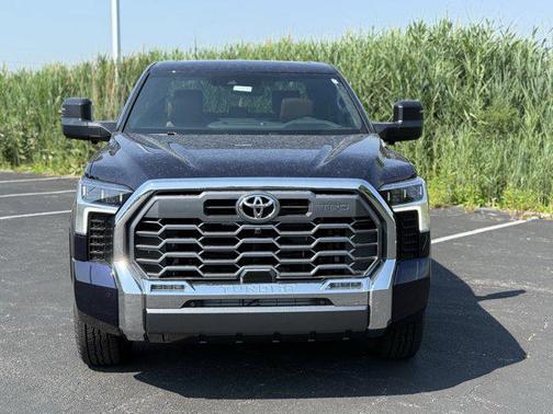2025 Toyota Tundra Hybrid 1794 Edition