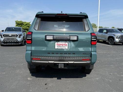 2025 Toyota 4Runner TRD Off Road
