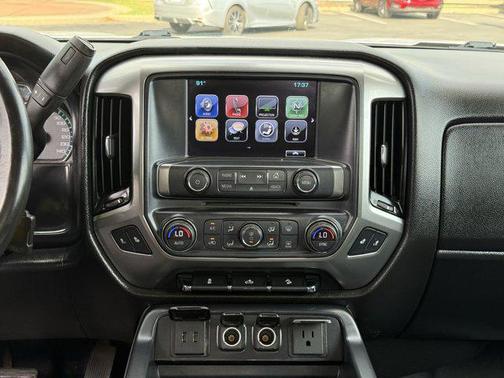 2017 Chevrolet Silverado 1500 2LT