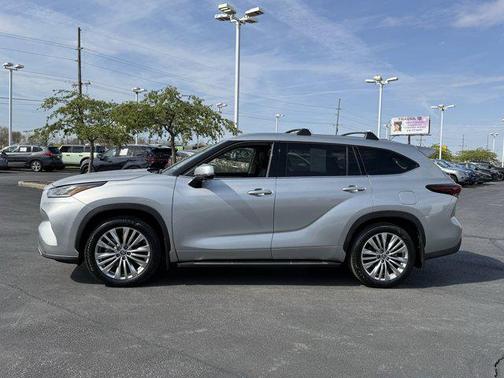 2024 Toyota Highlander Platinum