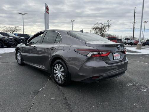 2022 Toyota Camry LE