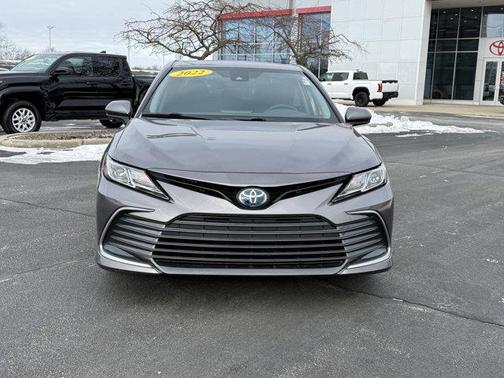 2022 Toyota Camry LE