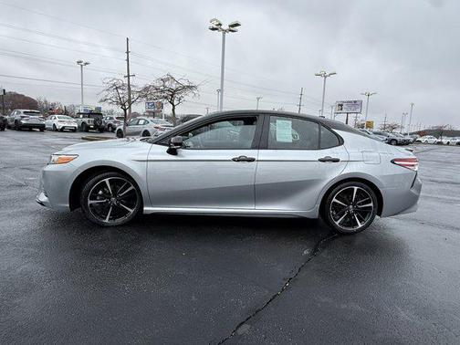 2020 Toyota Camry XSE