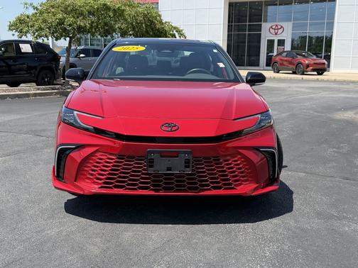 Supersonic Red/Midnight Black Metallic 2025 Toyota Camry XSE