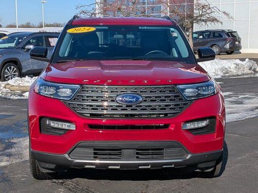 2024 Ford Explorer XLT