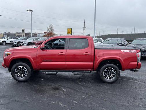 2023 Toyota Tacoma TRD Sport