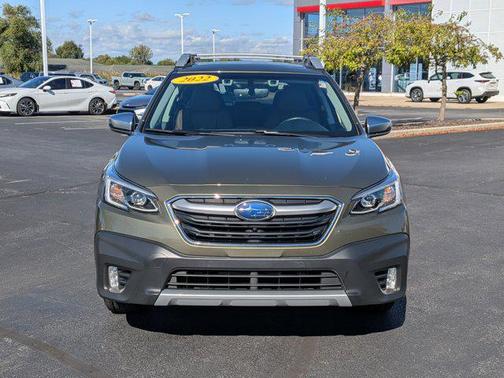2022 Subaru Outback Touring