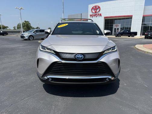 2024 Toyota Venza XLE