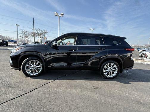2023 Toyota Highlander Hybrid Limited