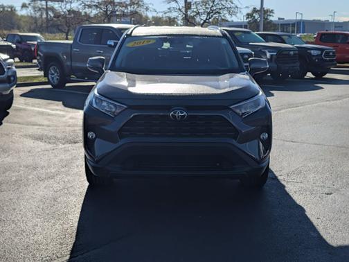 Magnetic Gray Metallic 2019 Toyota RAV4 XLE Premium