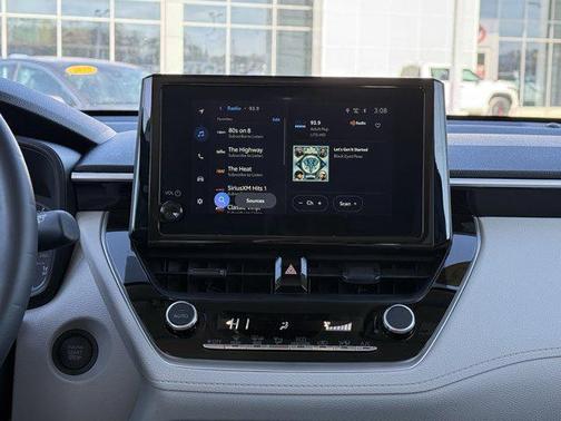 2025 Toyota Corolla Cross LE