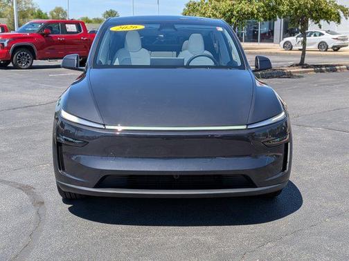 2026 Tesla Model Y Rear-Wheel Drive